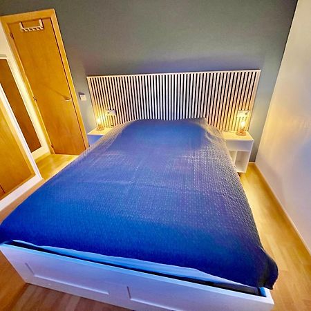 Superbe appartement rénové, résidence avec piscine Roses Extérieur photo